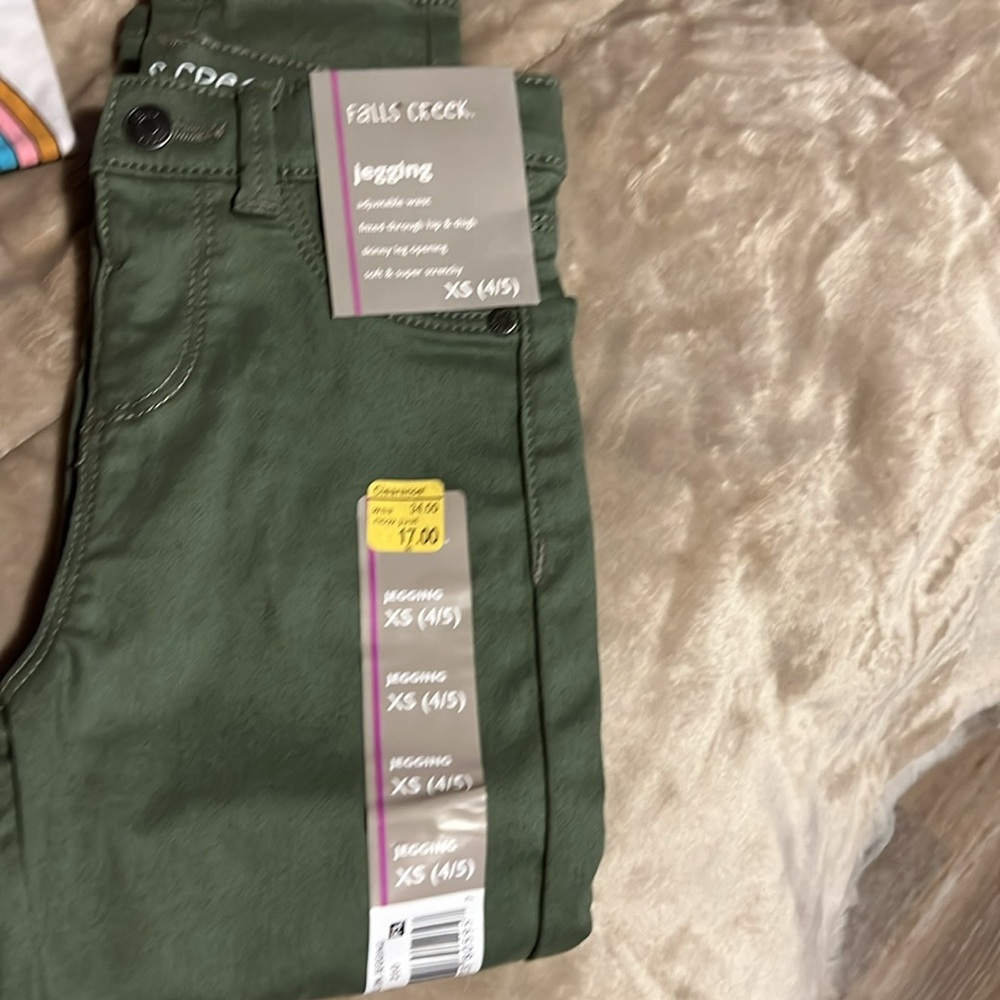 NWT 4T bundle with leggings and skirt - Picture 3 of 8